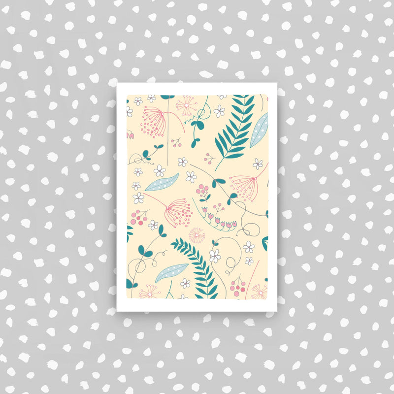 D44 - Flower pattern on cream background mini card