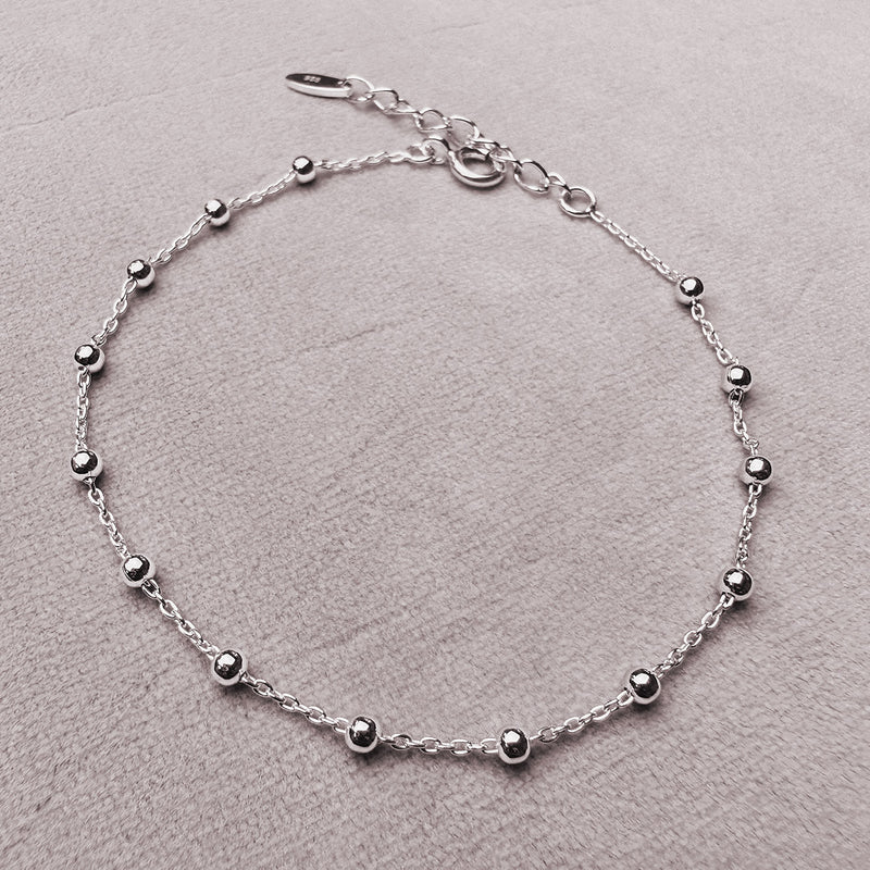 Mum Christmas Card with Dainty 925 Sterling Silver Beaded Chain Bracelet